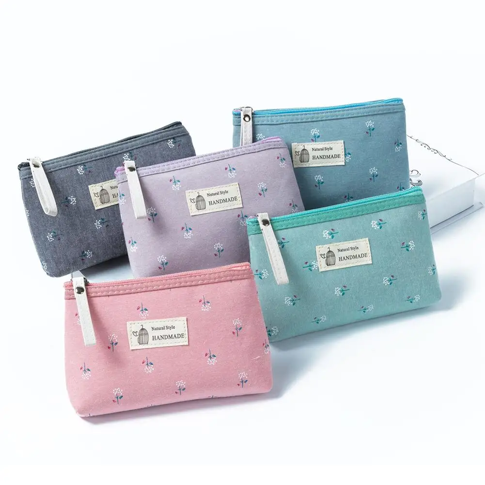 Flower Printed Canvas Travel Cosmetic Bag Women Make Up Wash Bag Travel Organizer Portable Beauty Pouch Dropshipping
Flower Printed Canvas Travel Cosmetic Bag Women Make Up Wash Bag Travel Organizer Portable Beauty Pouch Dropshipping