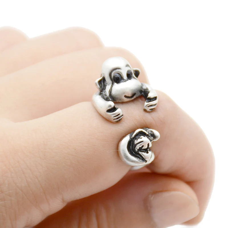 Vintage Colar Handmade Monkey With Banana Ring Punk Animal Anel Masculino Couple Anillos Love Rings For Women Men Jewelry Gifts
Vintage Colar Handmade Monkey With Banana Ring Punk Animal Anel Masculino Couple Anillos Love Rings For Women Men Jewelry Gifts