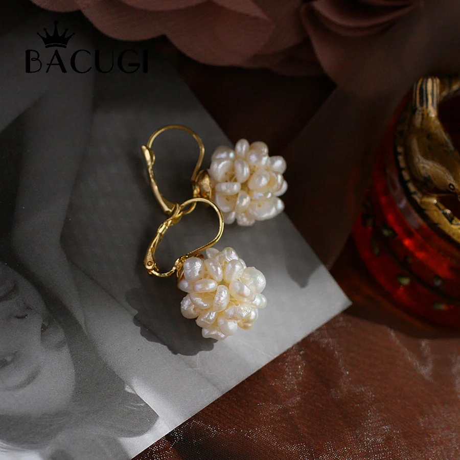 2019 New 18KGF Wedding Bridal Mom Birthday Gifts 1 Pair Flower Natural White Freshwater Pearl Ear Earrings for woman
2019 New 18KGF Wedding Bridal Mom Birthday Gifts 1 Pair Flower Natural White Freshwater Pearl Ear Earrings for woman