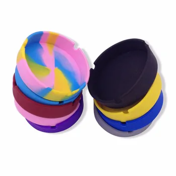 50pcs Camouflage color silicone ashtray Portable round camouflage pattern mixed color ashtray
50pcs Camouflage color silicone ashtray Portable round camouflage pattern mixed color ashtray