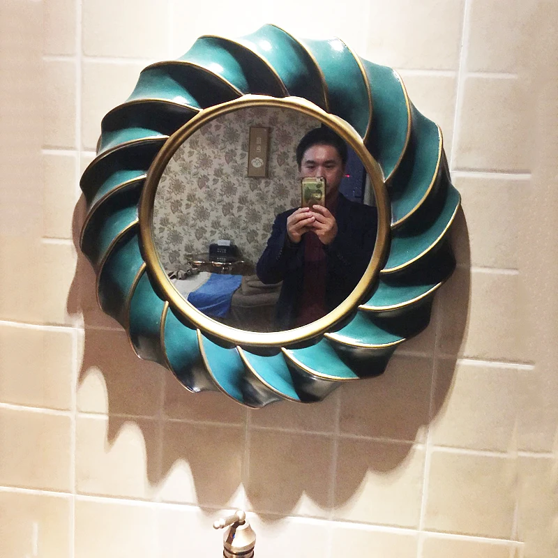 64cmx64cm Nordic Retro round Mirror Wall Hanging Simple Dressing Table Decorative wall mirrors for living room
64cmx64cm Nordic Retro round Mirror Wall Hanging Simple Dressing Table Decorative wall mirrors for living room