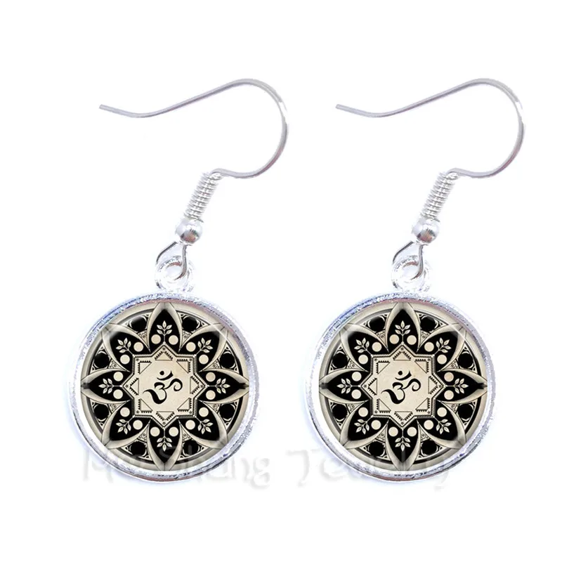 New Style Earrings Mandala Art Picture Glass Cabochon Drop Earrings Sacred Geometry Yoga Om Fashion Jewelry Nice Gift
New Style Earrings Mandala Art Picture Glass Cabochon Drop Earrings Sacred Geometry Yoga Om Fashion Jewelry Nice Gift