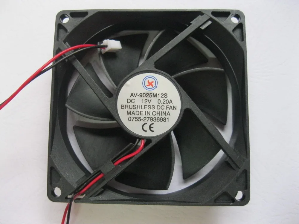 1 Pcs Brushless DC Cooling Fan 7 Blade 9025S 12V 90x90x25mm 
1 Pcs Brushless DC Cooling Fan 7 Blade 9025S 12V 90x90x25mm