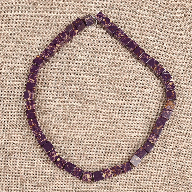 The Synthesis emperor stone with An elegant deep Red but very smooth flame -like Loose beads or Bead chain
The Synthesis emperor stone with An elegant deep Red but very smooth flame -like Loose beads or Bead chain