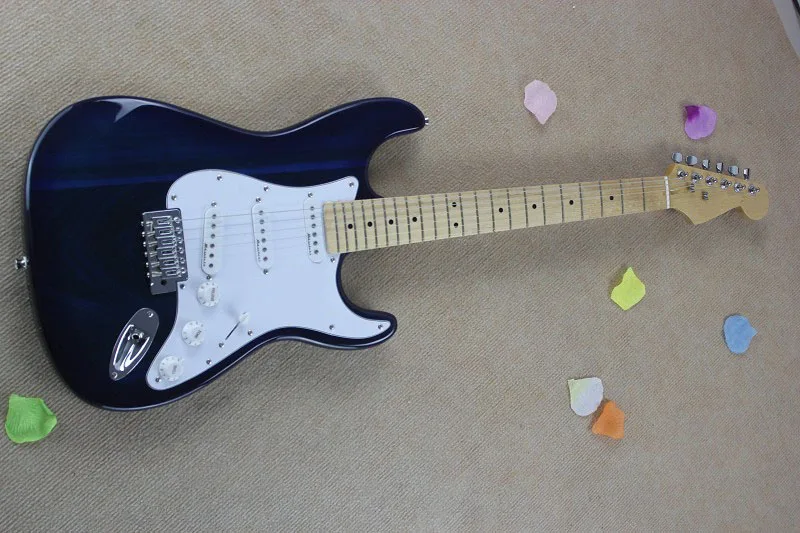 Free shipping highest quality New guitar F Stratocaster ST made in usa 6 string Electric Guitar
Free shipping highest quality New guitar F Stratocaster ST made in usa 6 string Electric Guitar