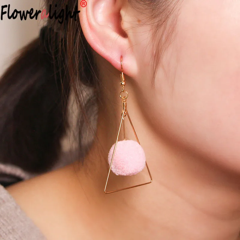 Best Ladies Pink Purple Yellow Gold Triangle Hairy Round Ball Shape Alloy Drop Long Earings Dangle Earrings For Women EZ4178
Best Ladies Pink Purple Yellow Gold Triangle Hairy Round Ball Shape Alloy Drop Long Earings Dangle Earrings For Women EZ4178
