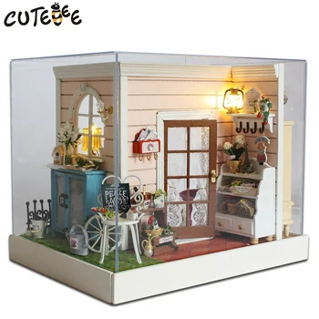 CUTEBEE Doll House Miniature DIY Dollhouse With Furnitures Wooden House Toys For Children Birthday Gift Z-001
CUTEBEE Doll House Miniature DIY Dollhouse With Furnitures Wooden House Toys For Children Birthday Gift Z-001