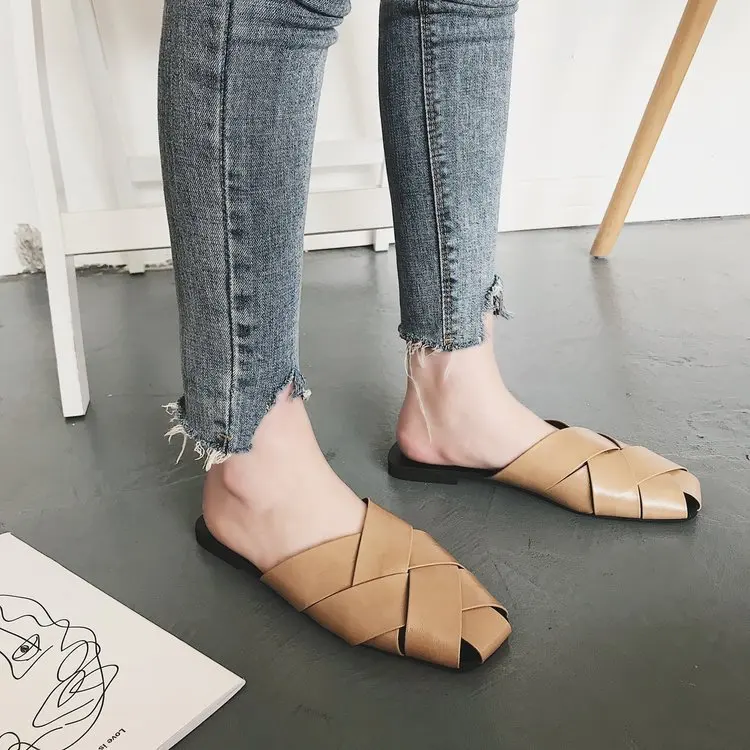 Closed Toe Outside Fashion Leisure Concise Slides Women Low Flat With Sewing Solid Slippers Slip-On Summer Ladies Shoes
Closed Toe Outside Fashion Leisure Concise Slides Women Low Flat With Sewing Solid Slippers Slip-On Summer Ladies Shoes