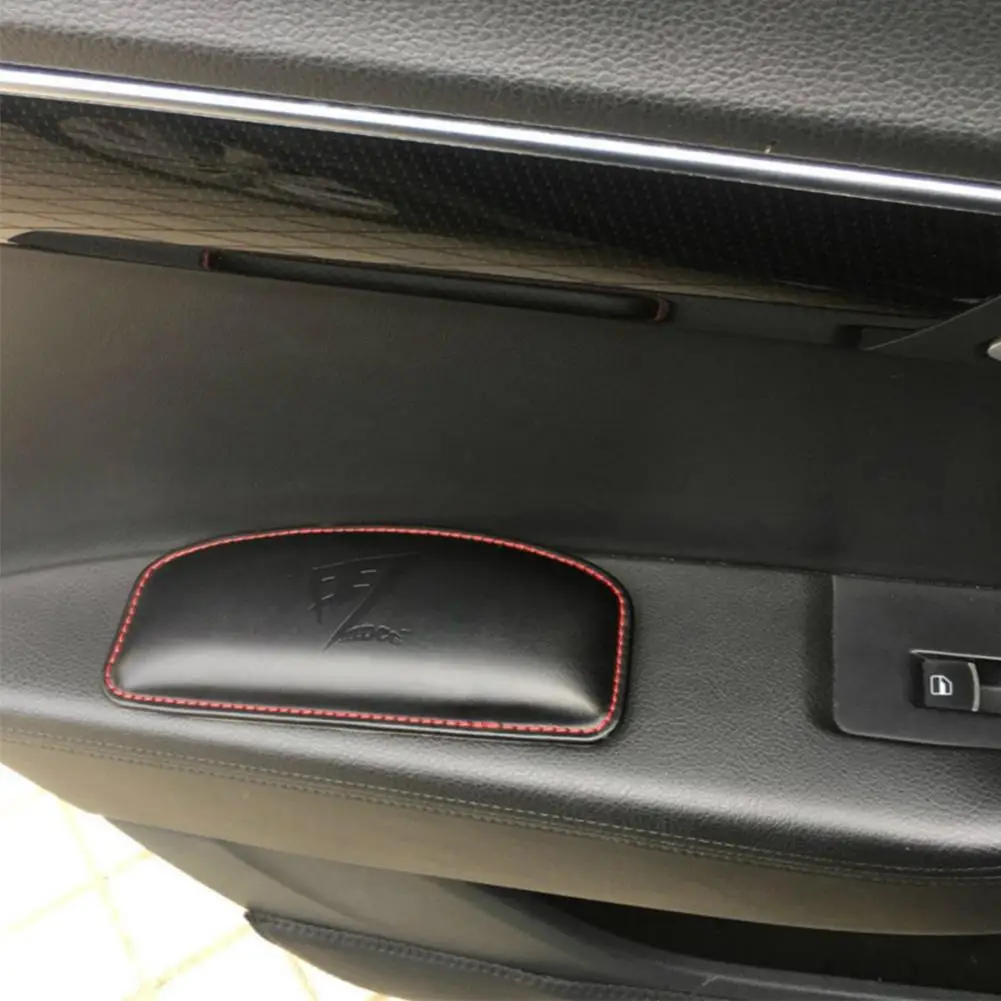 1PCS Universal Car Door Armrest Soft Leather Driver Arm Protective Pad Mat Passenger Rest Pillow Arm Rest Support Pillow
1PCS Universal Car Door Armrest Soft Leather Driver Arm Protective Pad Mat Passenger Rest Pillow Arm Rest Support Pillow