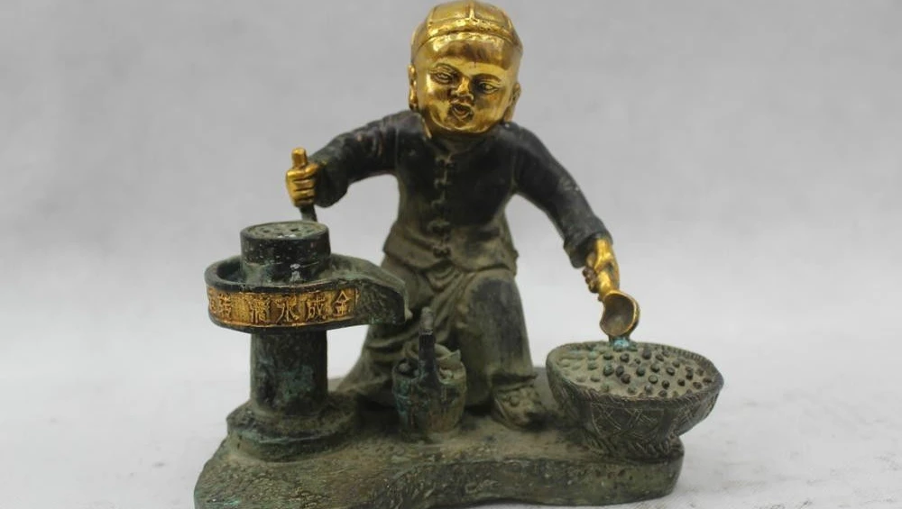 7"Chinese Folk Bronze Lucky excellent Money drawing Boy Grinding Tofu Statue 
7"Chinese Folk Bronze Lucky excellent Money drawing Boy Grinding Tofu Statue