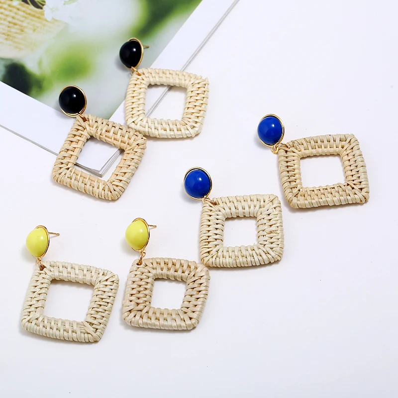 Fashion Hand-woven Women Rhombus Hollow Exquisite Bamboo Earrings Bohemian Ethnic Geometry Lady Personality Charm Sexy Earrings
Fashion Hand-woven Women Rhombus Hollow Exquisite Bamboo Earrings Bohemian Ethnic Geometry Lady Personality Charm Sexy Earrings