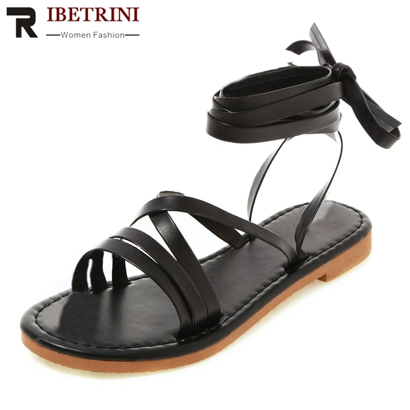 RIBETRINI 2019 New Dropshipping Women Black ankle-wrap Sandals Plus Size 34-50 Casual Women Flat Shoes Woman Low Heels
RIBETRINI 2019 New Dropshipping Women Black ankle-wrap Sandals Plus Size 34-50 Casual Women Flat Shoes Woman Low Heels