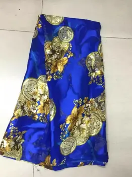 5Y/pc Beautiful royal blue elastic silk chiffon african smooth and soft silk lace fabric with beige flower and rhinestone JS13-3
5Y/pc Beautiful royal blue elastic silk chiffon african smooth and soft silk lace fabric with beige flower and rhinestone JS13-3