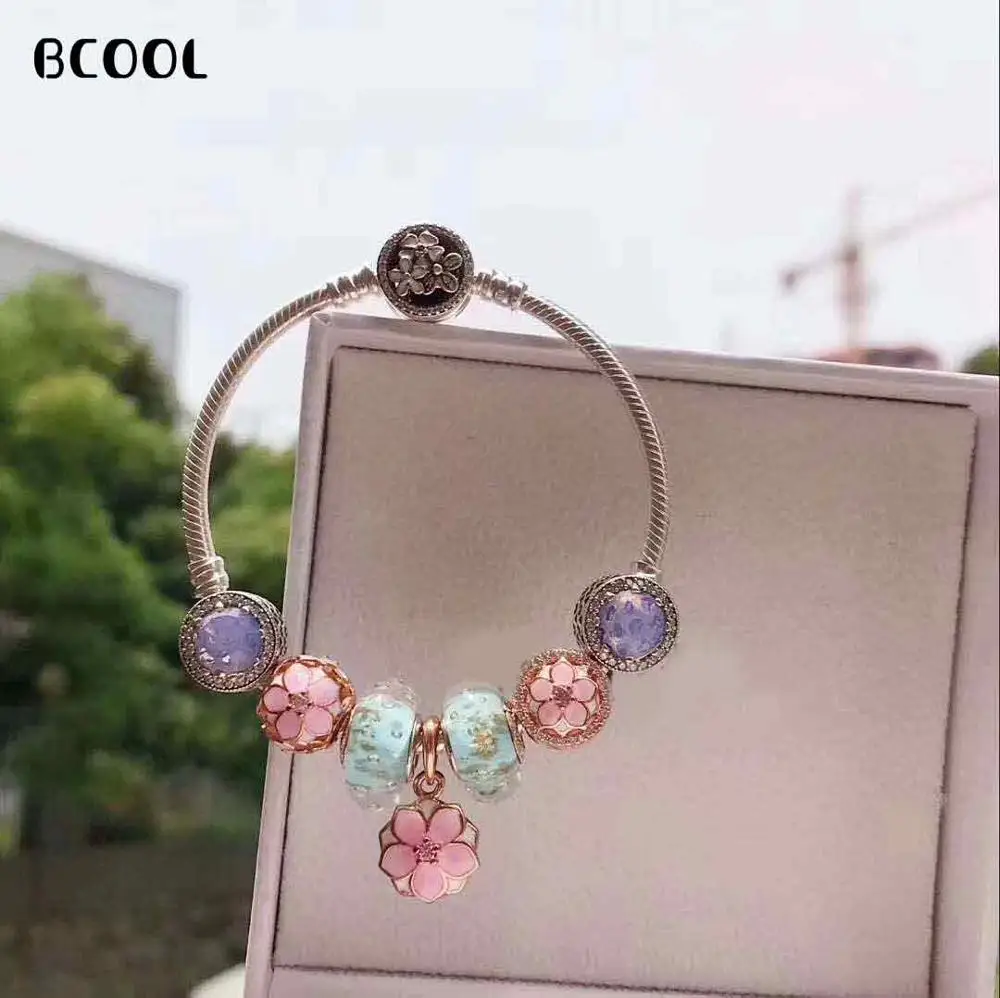 100%925 Sterling Silver Original 1:1 Fashionable Silver Charm Bracelet Suitable For Women Crystal Beads Bracelet Jewelry
100%925 Sterling Silver Original 1:1 Fashionable Silver Charm Bracelet Suitable For Women Crystal Beads Bracelet Jewelry