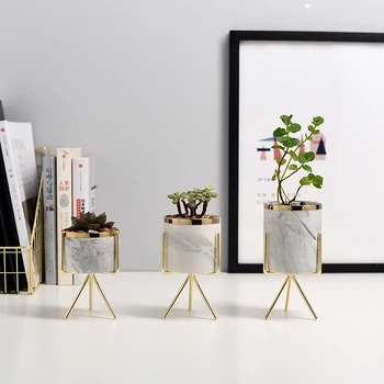 1Pc Nordic style Marble Pattern Golden Edge Iron Ceramia Art Vase Table Flower Pot Wedding Home Decoration Decor For Livingroom
1Pc Nordic style Marble Pattern Golden Edge Iron Ceramia Art Vase Table Flower Pot Wedding Home Decoration Decor For Livingroom