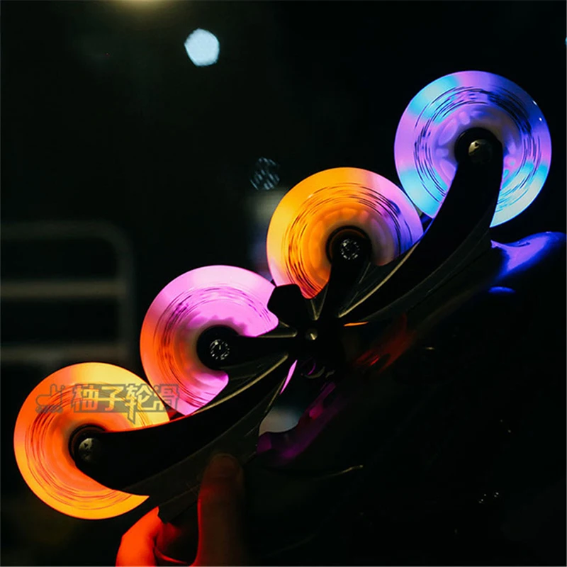 Japy Skate 8pcs Original Flying Eagle Laeer Flash Skate Wheels LED Lighting Sliding Rollers 88A Slalom Wheels For SEBA Patines
Japy Skate 8pcs Original Flying Eagle Laeer Flash Skate Wheels LED Lighting Sliding Rollers 88A Slalom Wheels For SEBA Patines
