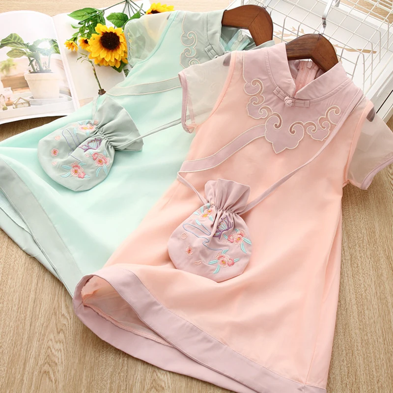 Bear Leader Girls Dress Summer 2019 Girls Clothes National Style Collar Cheongsam + Embroidery Purse Princess Girls Clothing
Bear Leader Girls Dress Summer 2019 Girls Clothes National Style Collar Cheongsam + Embroidery Purse Princess Girls Clothing