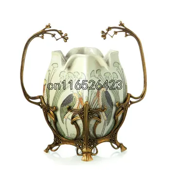 European style of the bronze inlaid ceramic flower vase creative living room decoration
European style of the bronze inlaid ceramic flower vase creative living room decoration