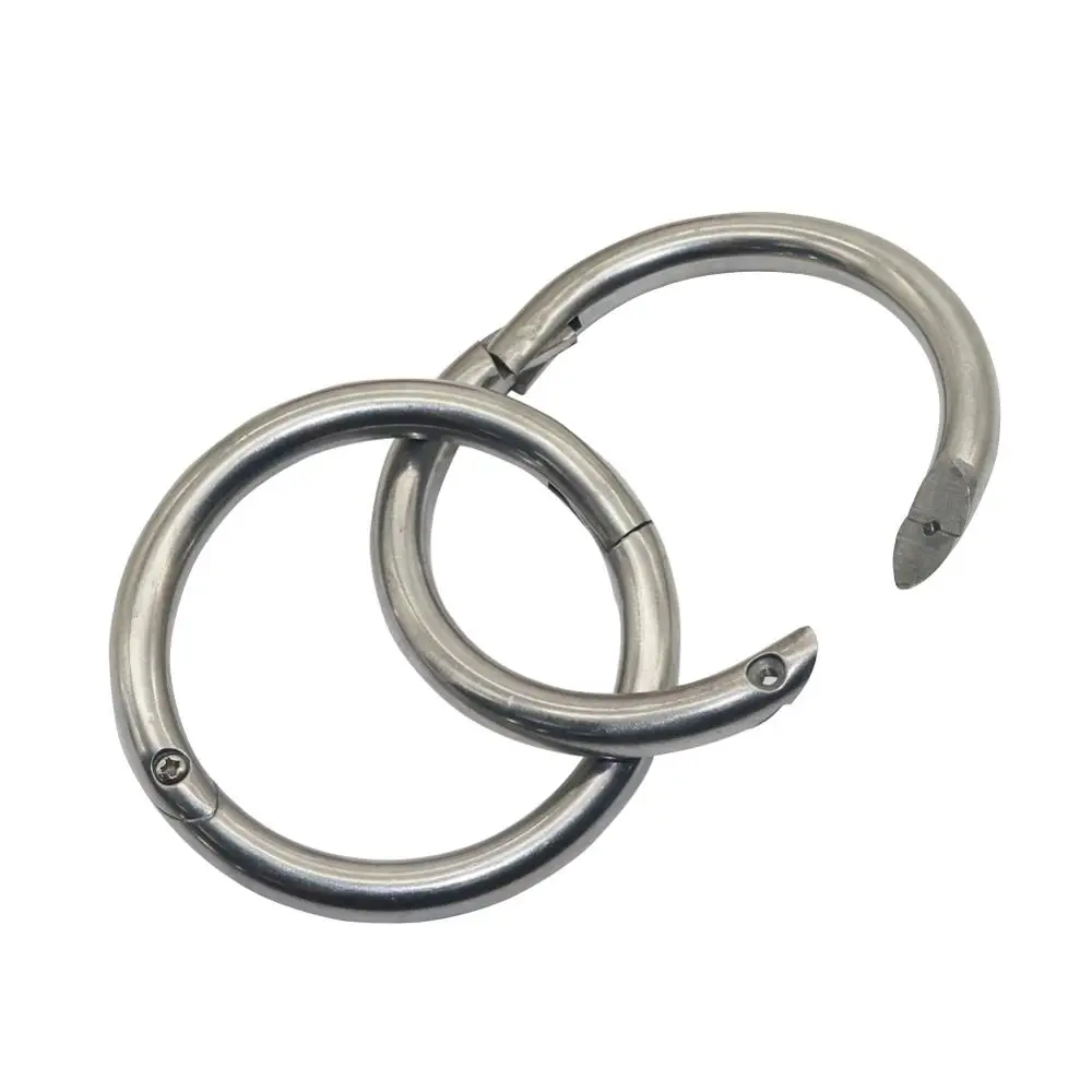 1 Pc Metal Cattle Nose Rings Bull Ox Cow Bovine Traction Clasp Farm Animal Livestock Nose Clips Farm Animal Supplies
1 Pc Metal Cattle Nose Rings Bull Ox Cow Bovine Traction Clasp Farm Animal Livestock Nose Clips Farm Animal Supplies