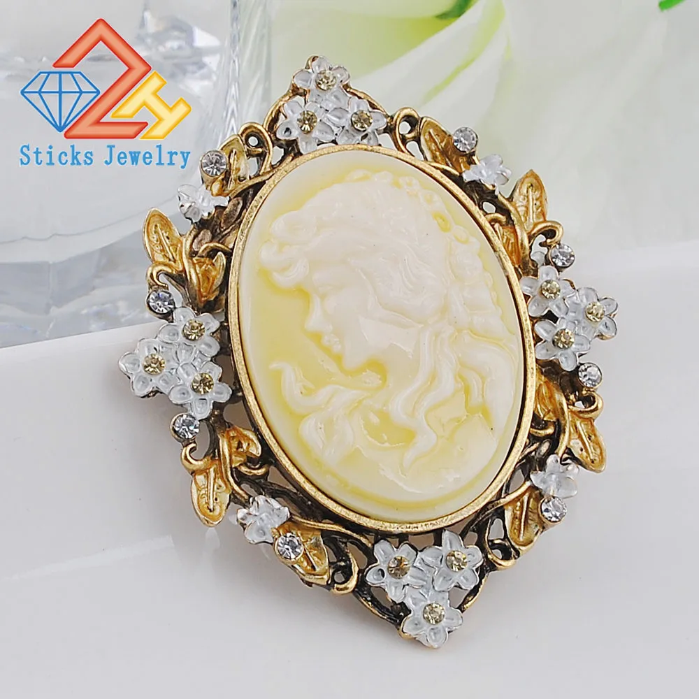 Beauty Head Brooches Classic Retro Style Yellow Head Beauty Accessories Beauty Queen Head Resin Brooch Free Shipping
Beauty Head Brooches Classic Retro Style Yellow Head Beauty Accessories Beauty Queen Head Resin Brooch Free Shipping