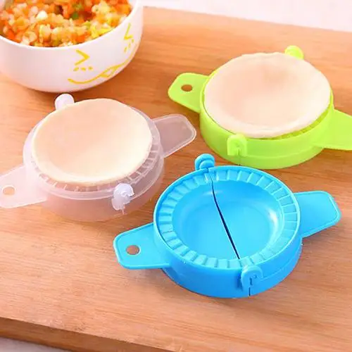 1Pc DIY Dumpling Maker Mold Kitchen Gadget Dough Press Mould Meat Pie Ravioli Dumpling Maker Mold Tools 3 Color Hot Sale
1Pc DIY Dumpling Maker Mold Kitchen Gadget Dough Press Mould Meat Pie Ravioli Dumpling Maker Mold Tools 3 Color Hot Sale