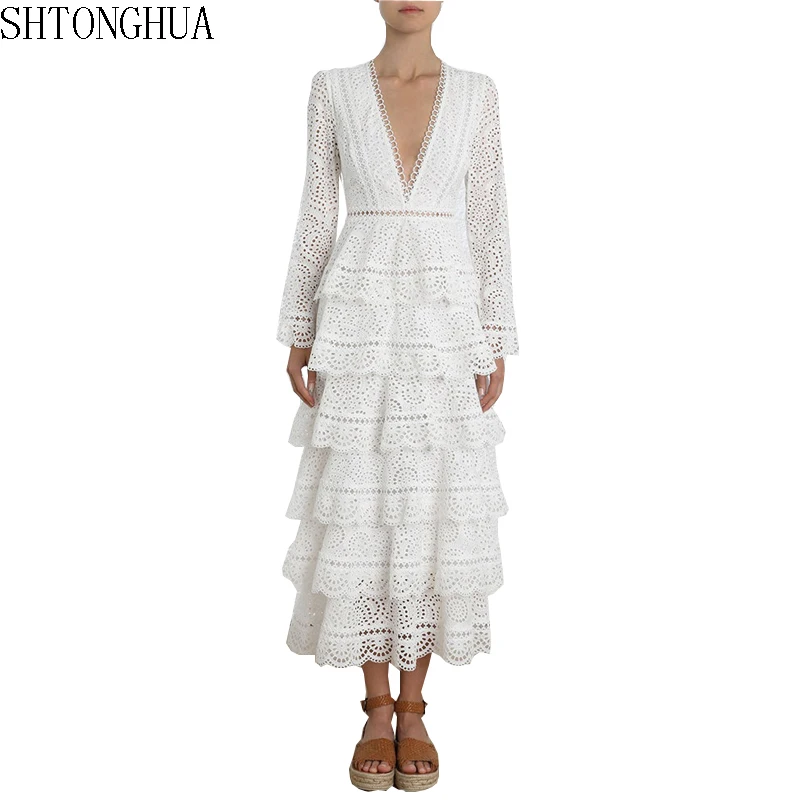 SHTONGHUA High-end Runway Dress 2018 Women Autumn Sexy Elegant V-neck Long Sleeve Layer White Hollow Out Lace Maxi Dress
SHTONGHUA High-end Runway Dress 2018 Women Autumn Sexy Elegant V-neck Long Sleeve Layer White Hollow Out Lace Maxi Dress