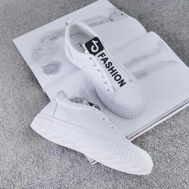 2019 Spring and Summer New Couple Tourist Shoes Honeycomb Mesh Cloth Air-permeable Running Leisure women Shoes
2019 Spring and Summer New Couple Tourist Shoes Honeycomb Mesh Cloth Air-permeable Running Leisure women Shoes