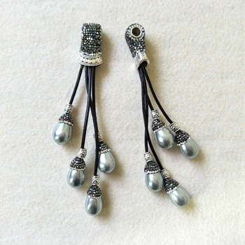 5 Pcs Gray Gallstone Stone Charms pendant,Crystal Rhinestone Paved Leather Tassel Pendant Jewelry necklace making PD238
5 Pcs Gray Gallstone Stone Charms pendant,Crystal Rhinestone Paved Leather Tassel Pendant Jewelry necklace making PD238
