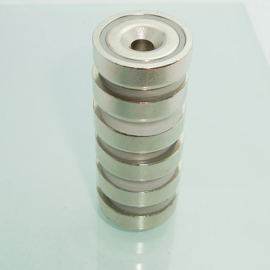 6pcs Mounting Strong Magnet Dia20x7mm with dia4.5mm hole Super Powerful Strong Rare Earth Disc hold magnet Neodymium Magnets
6pcs Mounting Strong Magnet Dia20x7mm with dia4.5mm hole Super Powerful Strong Rare Earth Disc hold magnet Neodymium Magnets
