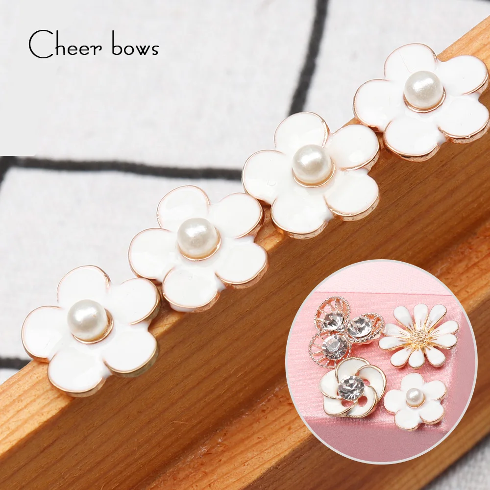 Cheer Bows Fashion Flowers Buttons Pearl Alloy Jewelry Accessories DIY Headwear Accessories Festival Decor Supplies 2pcs
Cheer Bows Fashion Flowers Buttons Pearl Alloy Jewelry Accessories DIY Headwear Accessories Festival Decor Supplies 2pcs