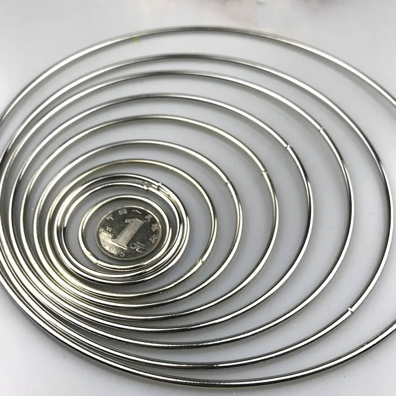 10pcs 35-190mm Silver Plated Dream Catcher Reve Circle Rings Findings Hanging Round Circle Net Jewelry DIY
10pcs 35-190mm Silver Plated Dream Catcher Reve Circle Rings Findings Hanging Round Circle Net Jewelry DIY