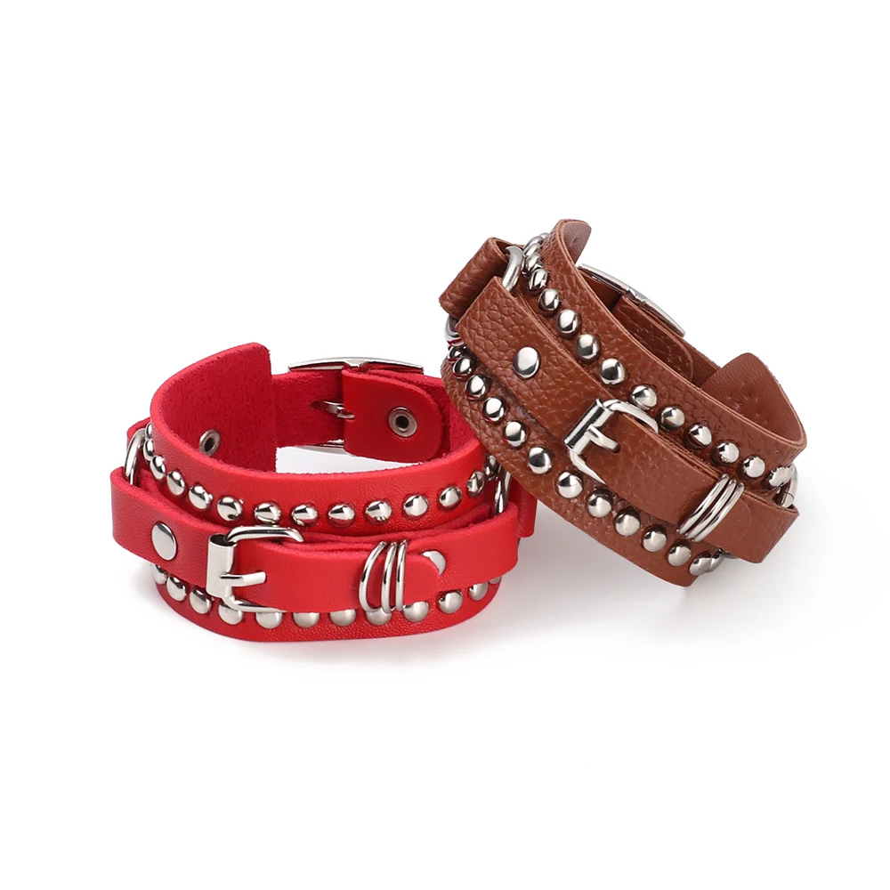 New Fashion Casual Gothic Punk Style Rivet Buckle Belt PU Leather Bracelets Bangles For Women Men Charm Wristband Wrap Bangle
New Fashion Casual Gothic Punk Style Rivet Buckle Belt PU Leather Bracelets Bangles For Women Men Charm Wristband Wrap Bangle