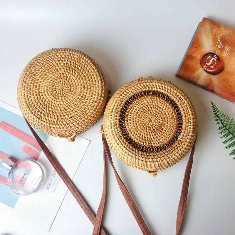 VM Round Rattan Bag Handmade Straw-Woven Messengers Cross Body Vintage Circle Beach-Bohemia Summer Handbag & Purse For Women
VM Round Rattan Bag Handmade Straw-Woven Messengers Cross Body Vintage Circle Beach-Bohemia Summer Handbag & Purse For Women
