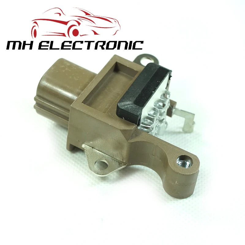 MH ELECTRONIC Alternator Voltage Regulator 126600-0140 IN6335 For Honda Acura 03-08 31150-RAA-A010M 31150-RAA-A011M For Den-so
MH ELECTRONIC Alternator Voltage Regulator 126600-0140 IN6335 For Honda Acura 03-08 31150-RAA-A010M 31150-RAA-A011M For Den-so