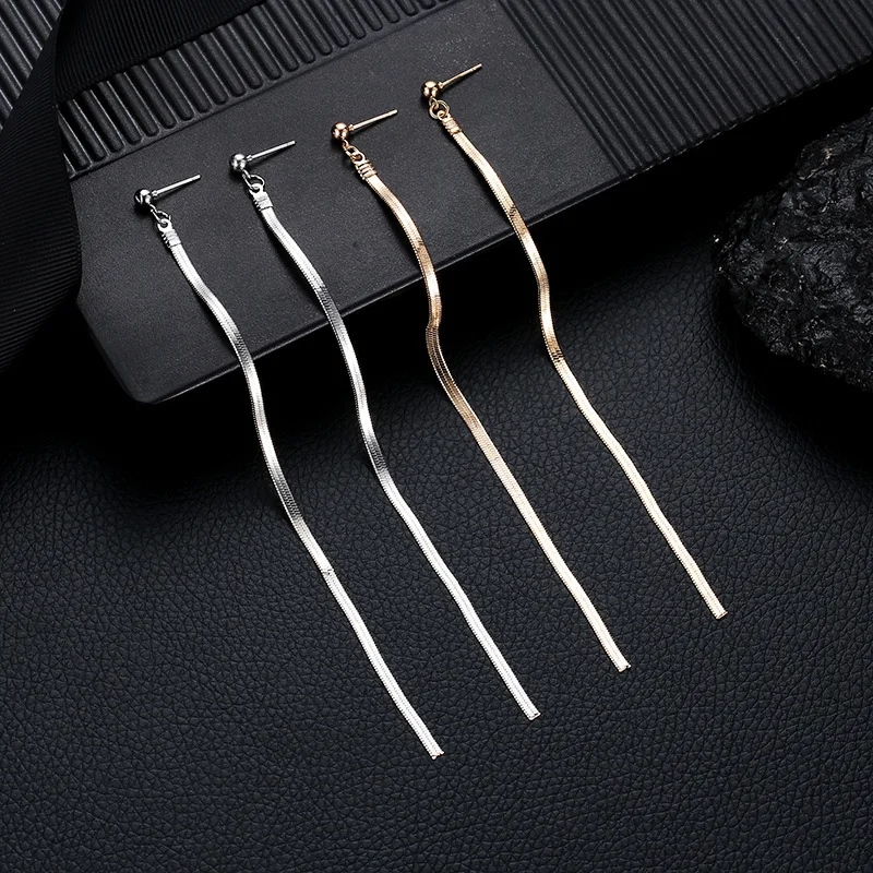 new Fashion Earrings Punk Simple Gold/ Silver / Long Section Tassel Pendant Size Circle Earrings For Ladies Gifts Wholesale
new Fashion Earrings Punk Simple Gold/ Silver / Long Section Tassel Pendant Size Circle Earrings For Ladies Gifts Wholesale