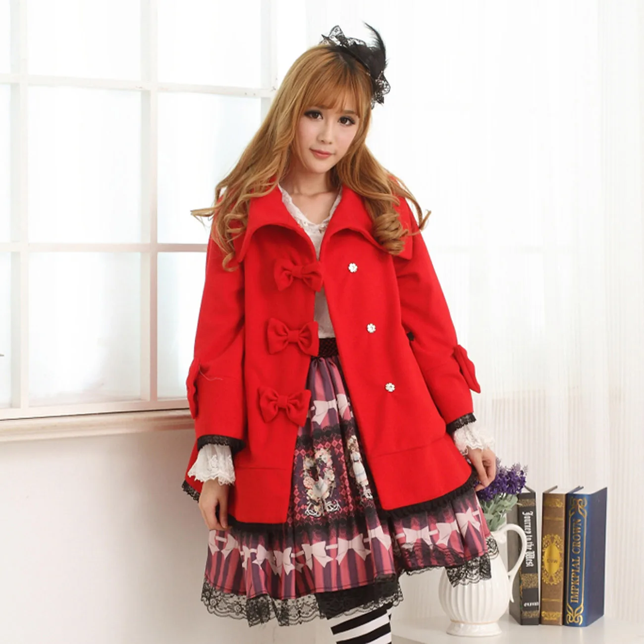 Sweet Red Lolita Coat Retro British Lace Trimmed Lady's Loose Winter Coat with Bows
Sweet Red Lolita Coat Retro British Lace Trimmed Lady's Loose Winter Coat with Bows