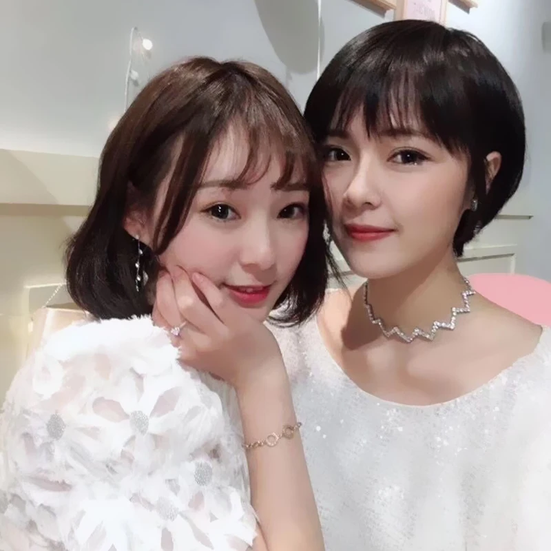 Fashion Women Simple Wavy Full Jewelry Necklace Short Necklace Female Neckband Temperament Japanese and Korean Clavicle Chain
Fashion Women Simple Wavy Full Jewelry Necklace Short Necklace Female Neckband Temperament Japanese and Korean Clavicle Chain