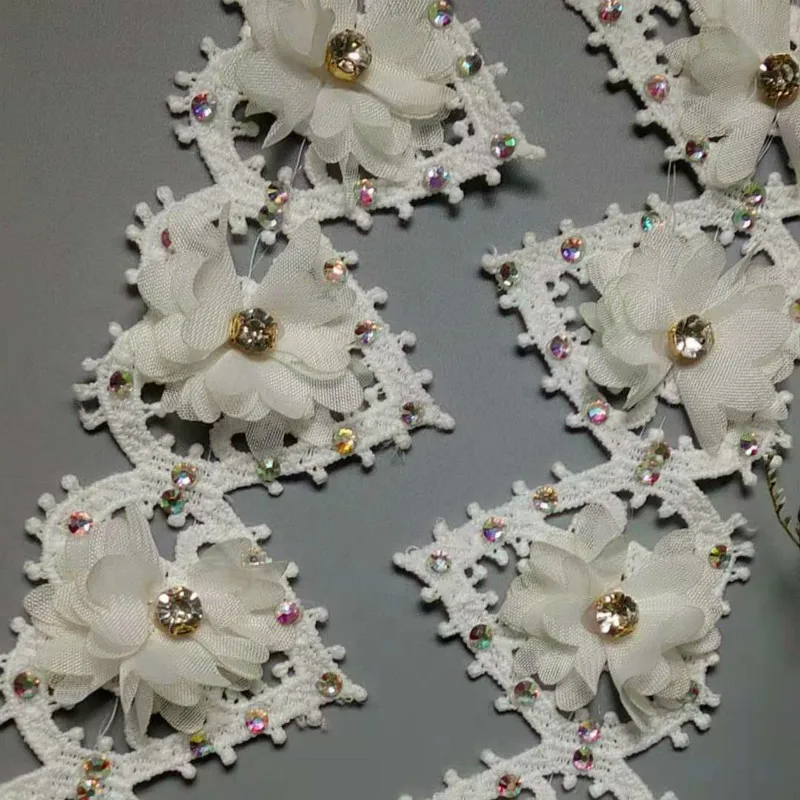 1 yard Heart Chiffon Flower Diamond Rhinestones African Lace Fabric 2018 High Quality Lace Trim Embroidered Ribbon Fabric Sewing
1 yard Heart Chiffon Flower Diamond Rhinestones African Lace Fabric 2018 High Quality Lace Trim Embroidered Ribbon Fabric Sewing