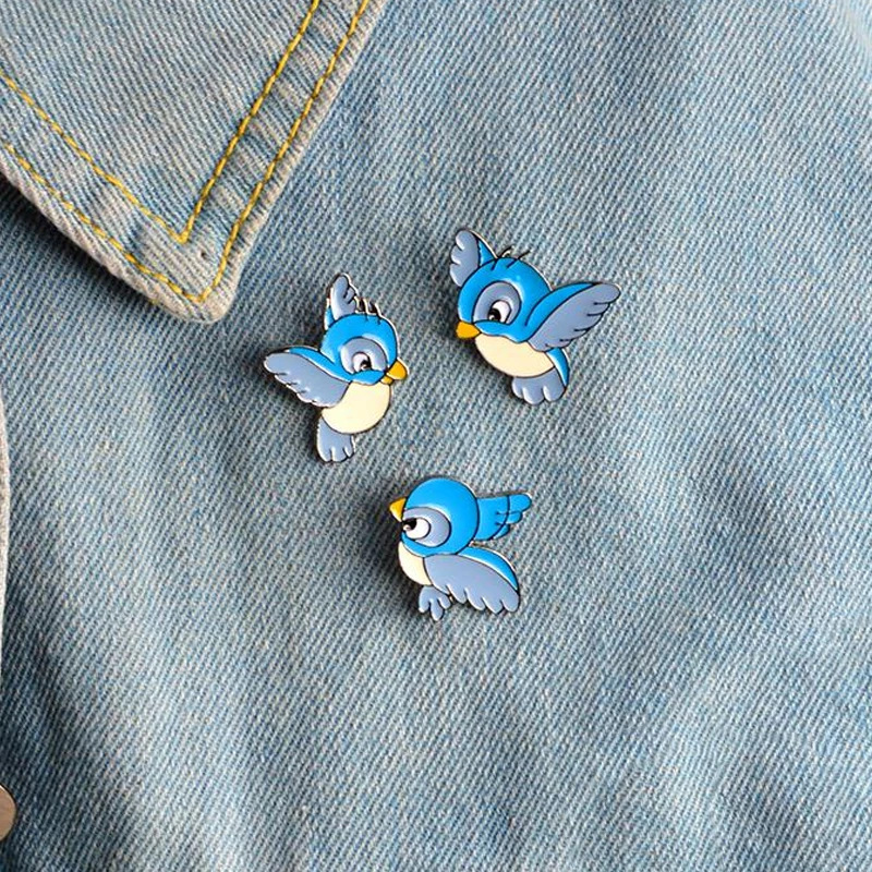 3pcs/set Cute enamel blue bird pin cartoon flying animal brooch denim pin buckle shirt badge gift for kids popular jewelry
3pcs/set Cute enamel blue bird pin cartoon flying animal brooch denim pin buckle shirt badge gift for kids popular jewelry