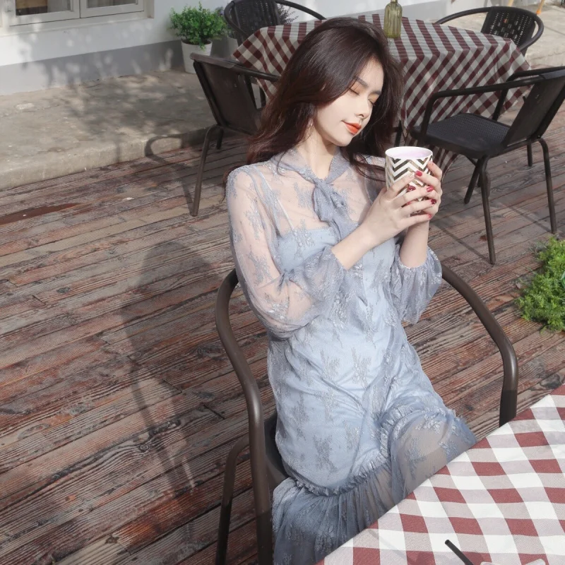 Women Summer Sexy Elegant Translucent Tulle Lace Ruffle Long Dress with Spaghetti Strap Inner Dress Collar Robe Femme Ete Jurken
Women Summer Sexy Elegant Translucent Tulle Lace Ruffle Long Dress with Spaghetti Strap Inner Dress Collar Robe Femme Ete Jurken