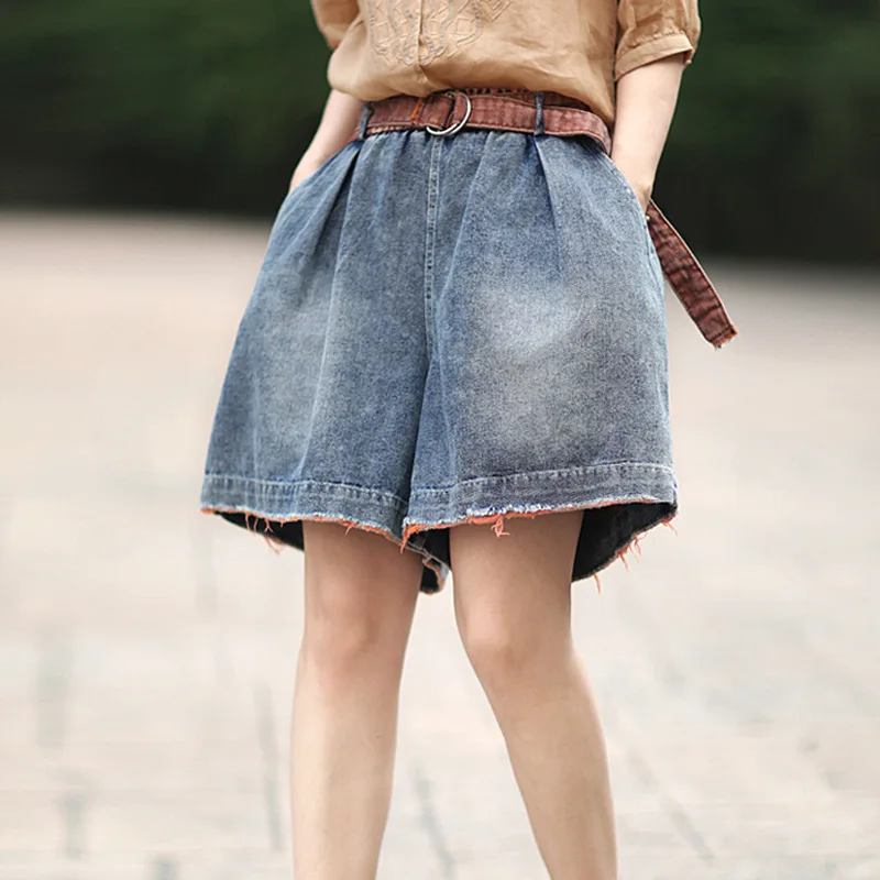Loose and Thin Water Washed Jeans Pants female Loose Vintage Retro Shorts for Women in Summer 2019A0BZ40
Loose and Thin Water Washed Jeans Pants female Loose Vintage Retro Shorts for Women in Summer 2019A0BZ40