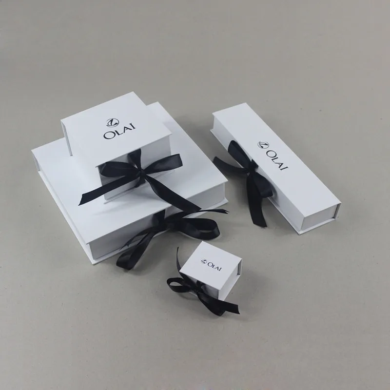 Wholesale 500pcs/lot custom cardboard paper boxes Jewelry sets boxes printed logo with ribbon packaging bracelets necklace box
Wholesale 500pcs/lot custom cardboard paper boxes Jewelry sets boxes printed logo with ribbon packaging bracelets necklace box
