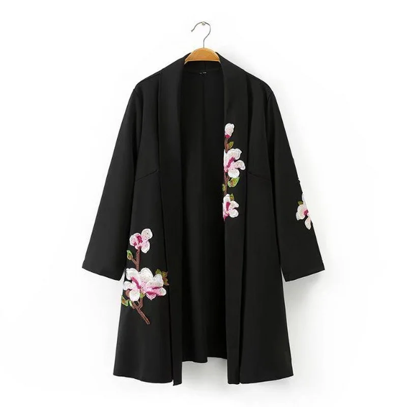 Embroidered jacket boho chic hippie clothing women bomber jackets Japanese style kimono jackets women winter 2018 FF1336
Embroidered jacket boho chic hippie clothing women bomber jackets Japanese style kimono jackets women winter 2018 FF1336