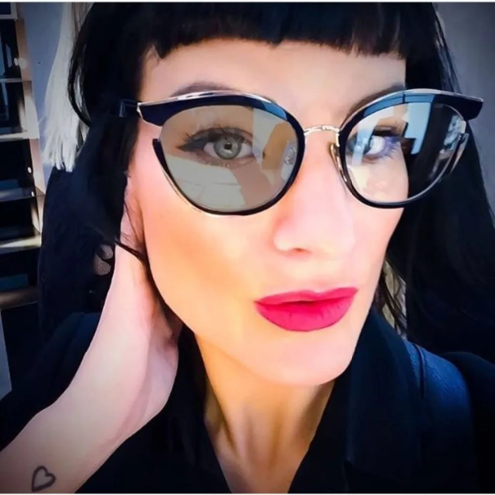 2018 women sexy cat Sun Photochromic Progressive Multifocal Business Reading Glasses women Adjustable Vision Eyewear FML
2018 women sexy cat Sun Photochromic Progressive Multifocal Business Reading Glasses women Adjustable Vision Eyewear FML