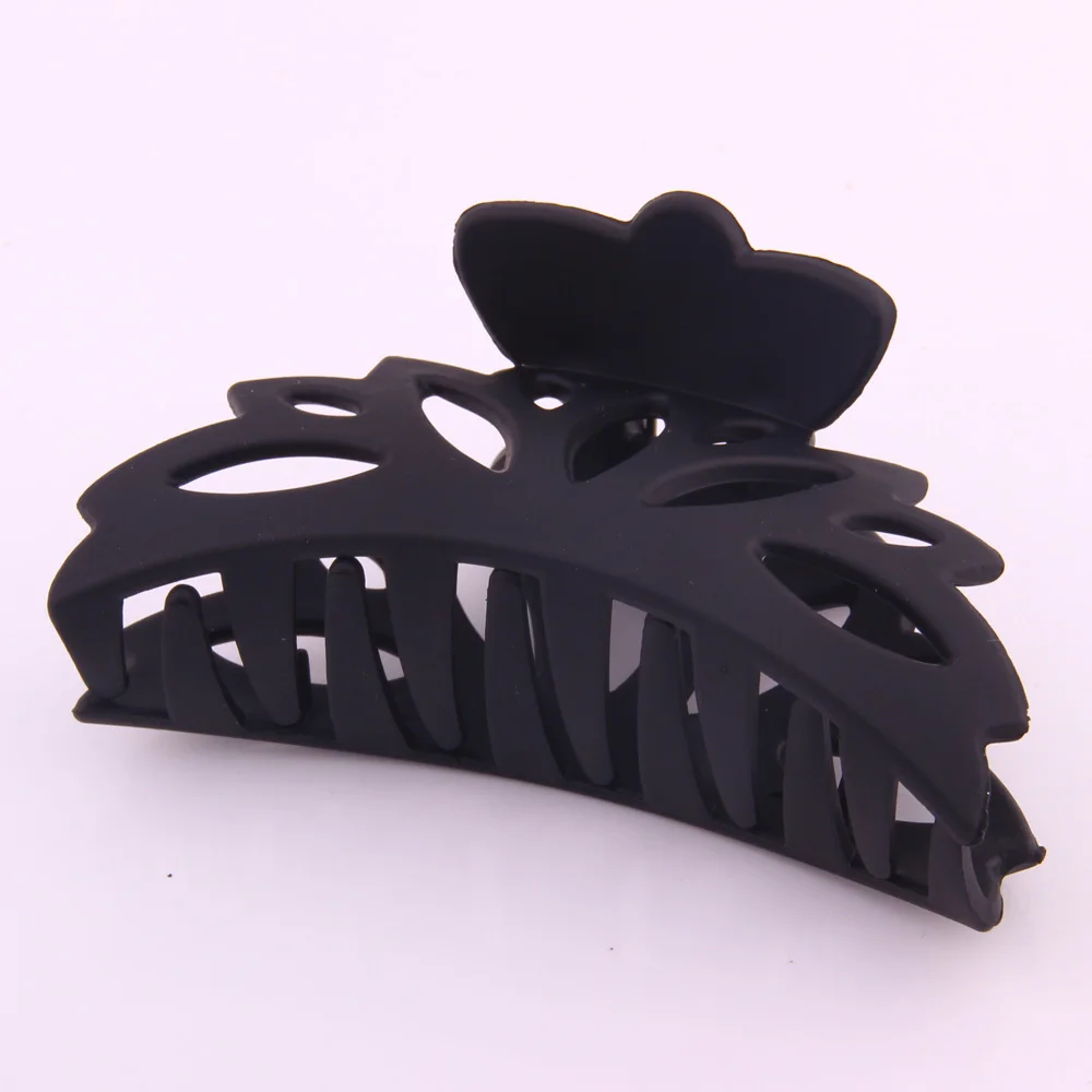 New Fashion Large Claw For Hair Plastic Ponytail Holder Hollow Out Pattern Crab Women Hair Accessories For Washing Hair Tools
New Fashion Large Claw For Hair Plastic Ponytail Holder Hollow Out Pattern Crab Women Hair Accessories For Washing Hair Tools