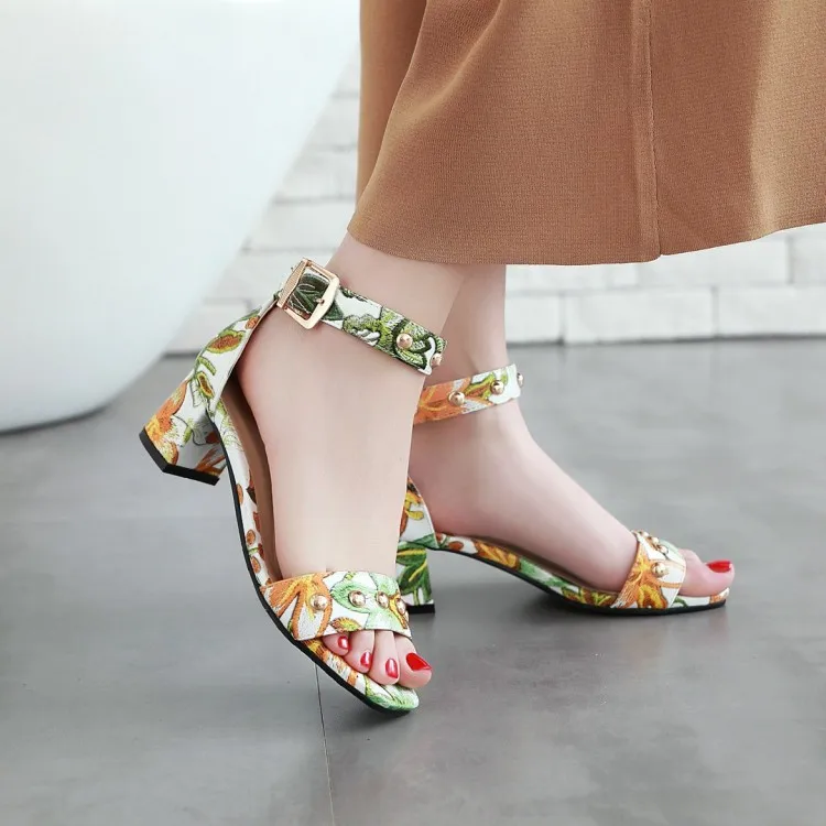 Big Size 9 10 11 12 high heels sandals women shoes woman summer ladies Printed bag with open toe buckle
Big Size 9 10 11 12 high heels sandals women shoes woman summer ladies Printed bag with open toe buckle