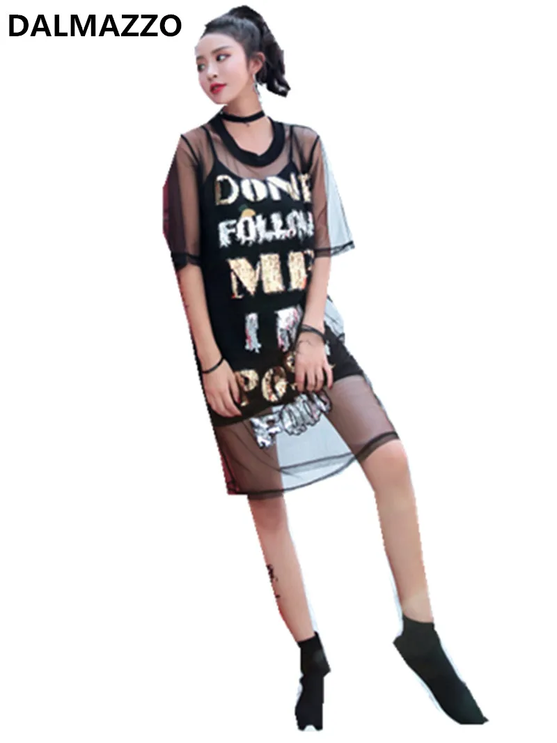 2018 Spring Newest Fashion Brand Print Letters Sequined Women Short Sleeve T-Shirt Loose Mesh Dresses+Lining Knee-Length Dress
2018 Spring Newest Fashion Brand Print Letters Sequined Women Short Sleeve T-Shirt Loose Mesh Dresses+Lining Knee-Length Dress