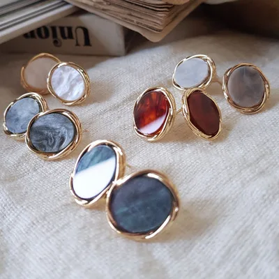 2019 Fashion Korean Boho Round Earrings For Women Geometry Retro Simple Circle Elegant Retro Ear Jewelry Brincos E36
2019 Fashion Korean Boho Round Earrings For Women Geometry Retro Simple Circle Elegant Retro Ear Jewelry Brincos E36