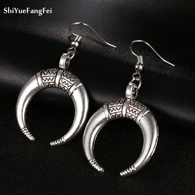 New Vintage Gold Silver Color Crescent Moon Earrings for Women Tribal Antique Brass Moon Drop Earrings Jewelry Drop Shipping
New Vintage Gold Silver Color Crescent Moon Earrings for Women Tribal Antique Brass Moon Drop Earrings Jewelry Drop Shipping