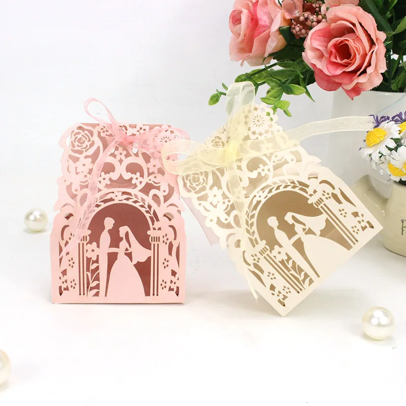 AVEBIEN 50pcs Paper Candy Box Elegant Luxury Laser Colorful Bride and Groom Wedding Decoration Mariage Sweet Box Favors Gift Bag
AVEBIEN 50pcs Paper Candy Box Elegant Luxury Laser Colorful Bride and Groom Wedding Decoration Mariage Sweet Box Favors Gift Bag